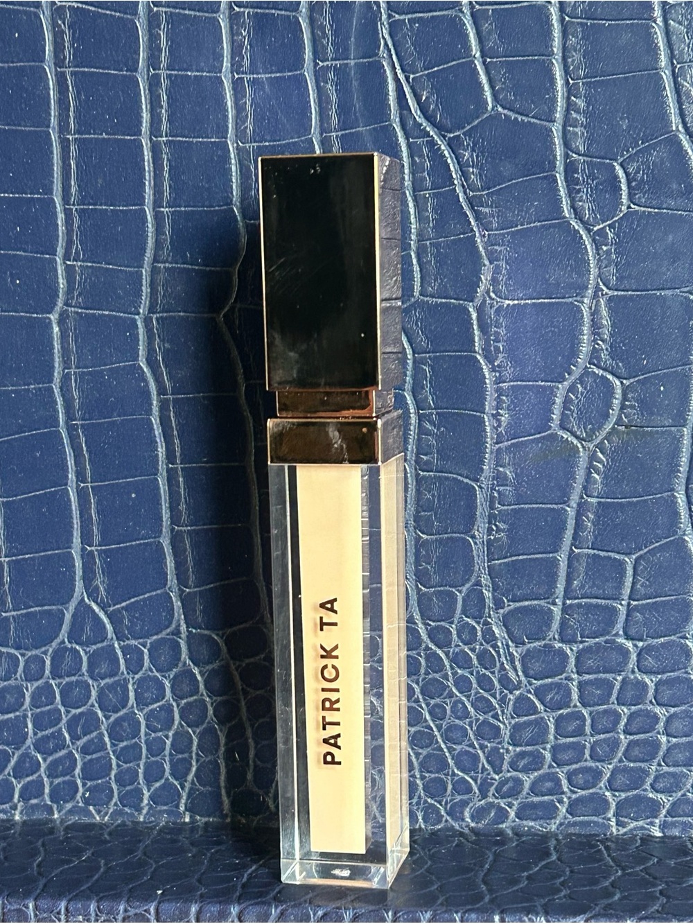 Patrick Ta Soft Blur Brightening Concealer Light Golden 3 Full Size New